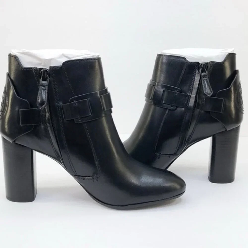 Tory Burch NEW Black Colton Leather Heeled Big Logo Side zip Bootie sz 10